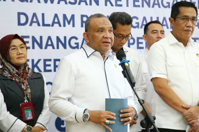 Pemerintah Terus Perkuat Upaya Pencegahan Penempatan PMI Secara Nonprosedural - Image