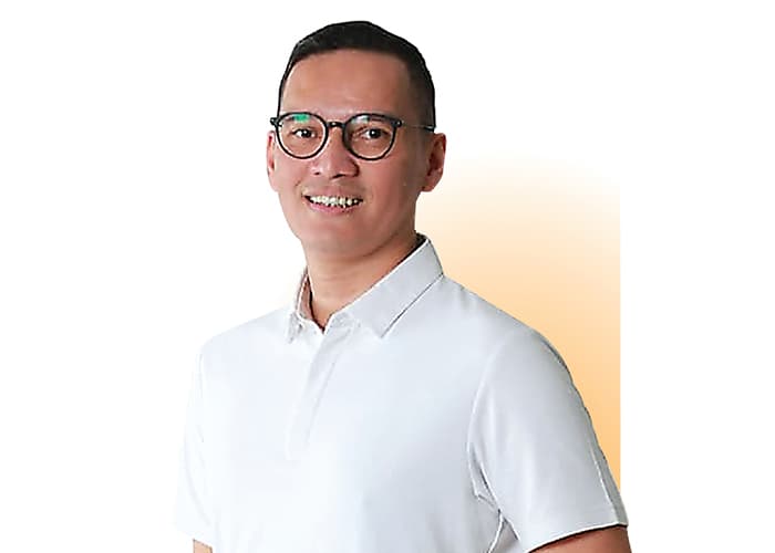 Toni Darusman: Bankir Tidak Harus Berjas - Image