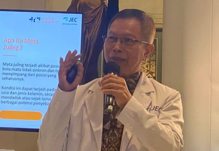 Dokter Sebut Mata Juling Bisa Disembuhkan dengan Kacamata dan Operasi - Image