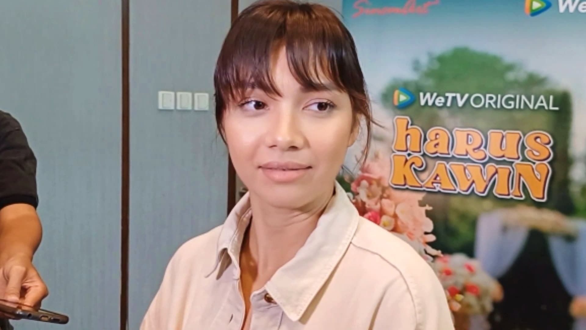 Angela Gilsha Ceritakan Momen Menegangkan saat Tinjau Kerusakan Alam Akibat Pertambangan di Raja Ampat - Image