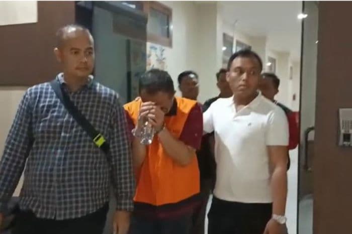Kejati Bali Sinyalir Kasus Fast Track di Bandara Ngurah Rai Libatkan Banyak Staf Imigrasi - Image