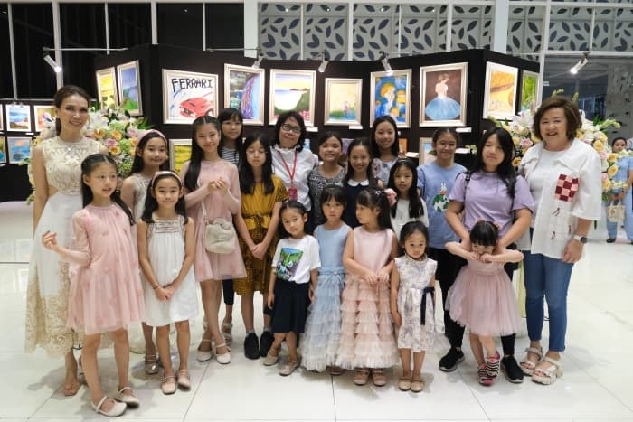 27 Anak Pamerkan 150 Lukisan Sebagai Peringatan World Children’s Day - Image