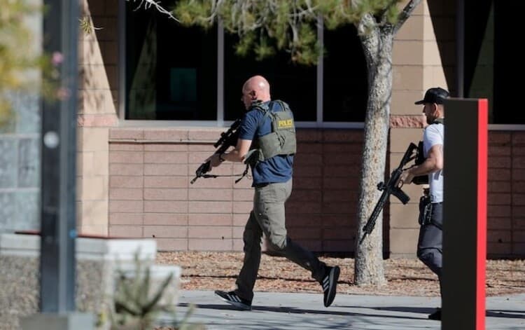 Geger Penembakan di Universitas Nevada Las Vegas, 3 Orang Meninggal, Pelaku Ditemukan Tewas - Image