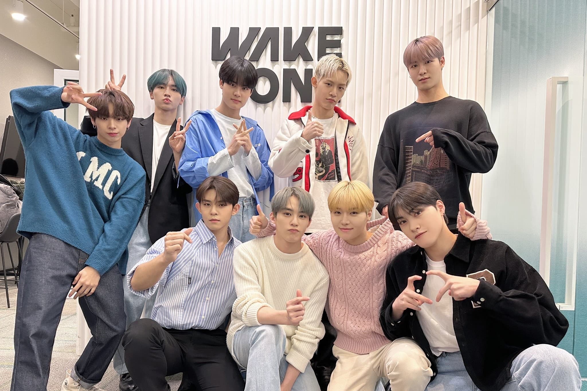 Semua Personel TO1 Akhiri Kontrak Eksklusif dan Berpisah Dengan Agensi WAKEONE - Image