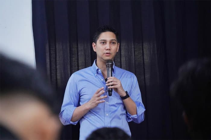 Suaranya Puncaki Klasemen Rekapitulasi Dapil Kaltim, Peneliti Indikator Pastikan Budisatrio Kembali Duduk di DPR RI - Image