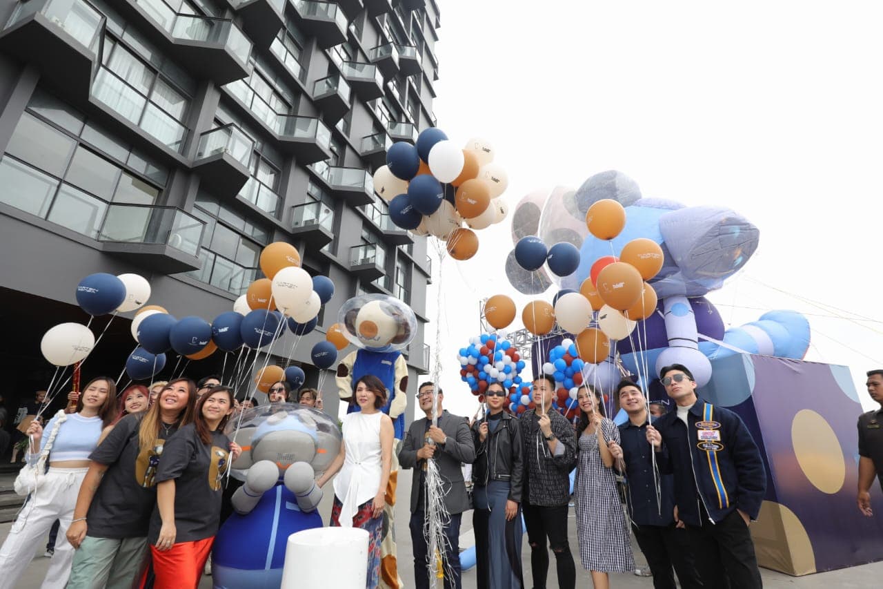 Hadirkan Karakter Cartenz dan Senza dalam Wujud Balon Raksasa di Atas Cartensz Mall Gading Serpong - Image