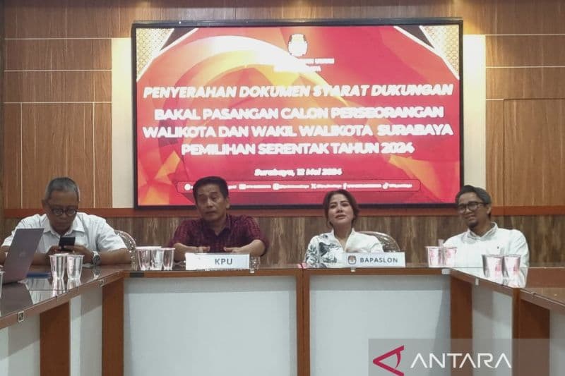 KPU Kota Surabaya Terima Pendaftaran Bacawali-Wawali Jalur Perseorangan Asrilia-Satria, Siapa Mereka? - Image