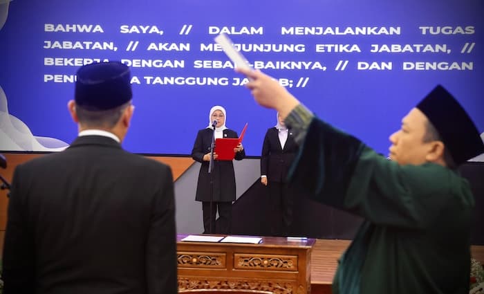 Menaker Minta Para Pejabat Tinggi Percepat Pelaksanaan Program Kegiatan - Image