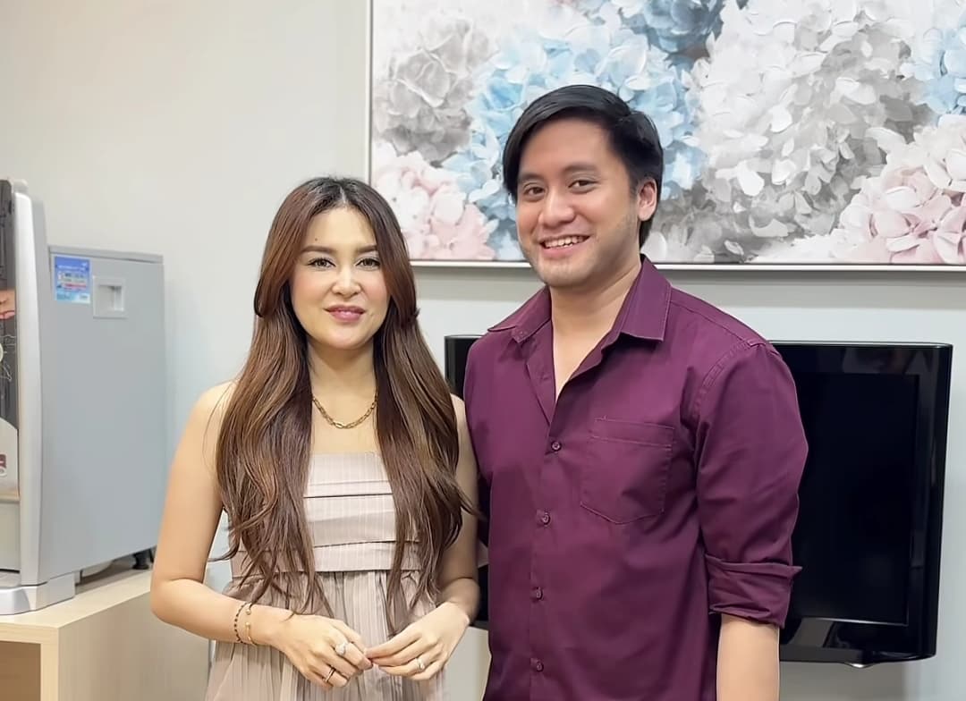 Istri Kevin Aprilio Akhirnya Hamil Calon Buah Hati Pertama, Natural atau Program ? - Image