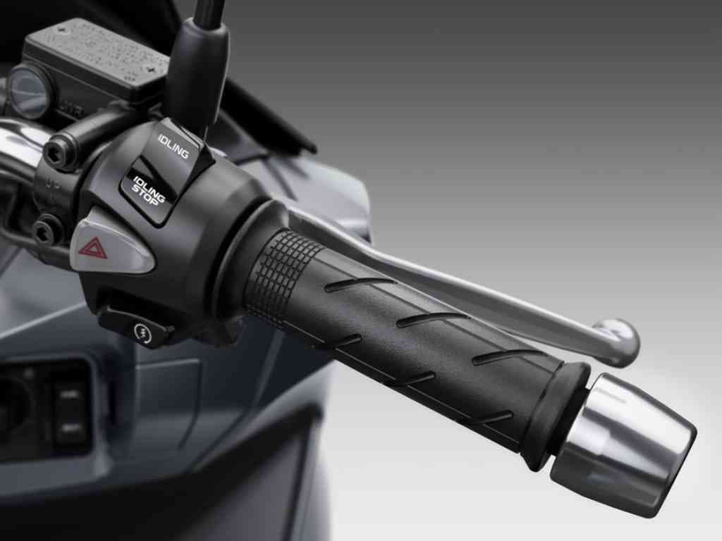 Mengenal Handgrip Sepeda Motor, Mana yang Sering Anda Gunakan? Ternyata Banyak juga Jenisnya - Image