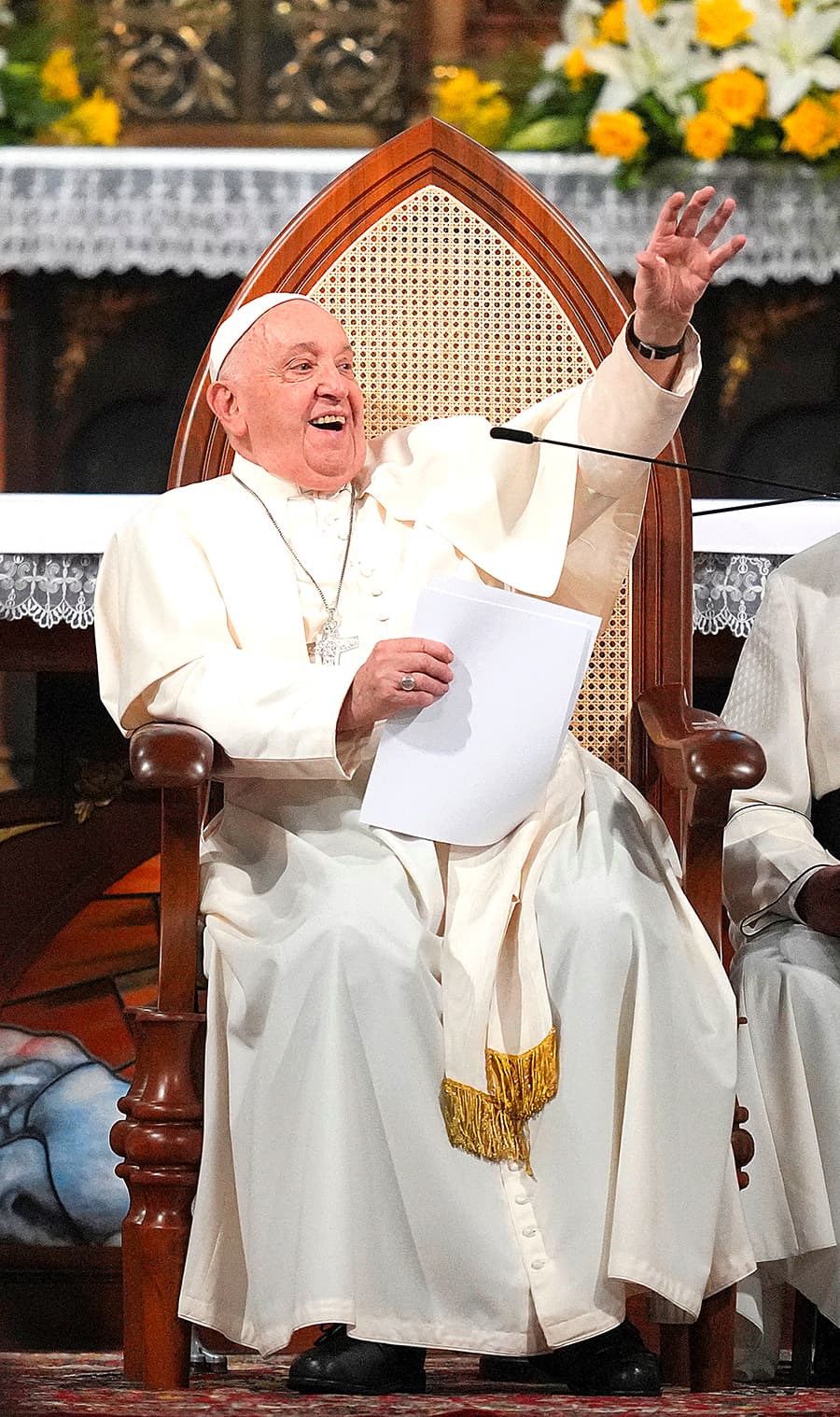 Menag Yaqut Cholil Qoumas Sebut Kunjungan Paus Fransiskus Buktikan Keanekaragaman Agama di RI Terjalin Erat - Image