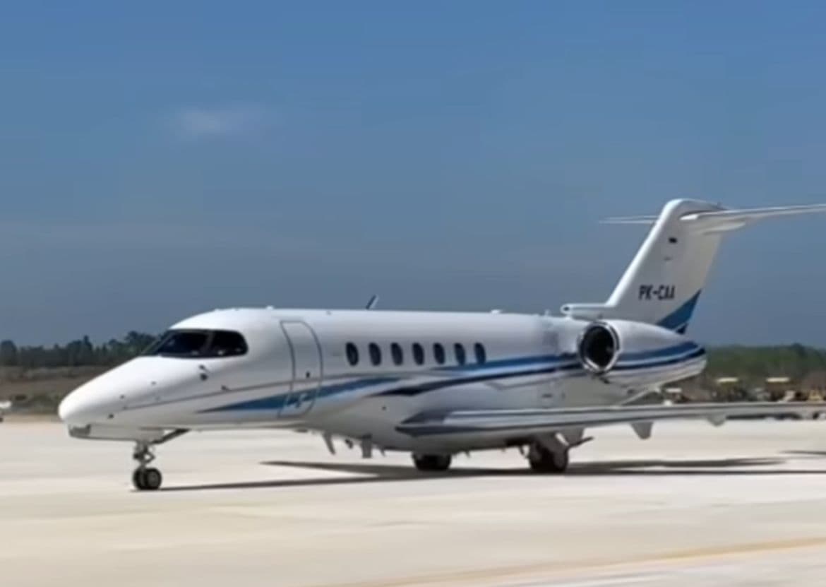 Ikut Uji Coba Pendaratan Perdana di Bandara IKN Gunakan Pesawat Jet, Menhub: Alhamdulillah Berhasil - Image