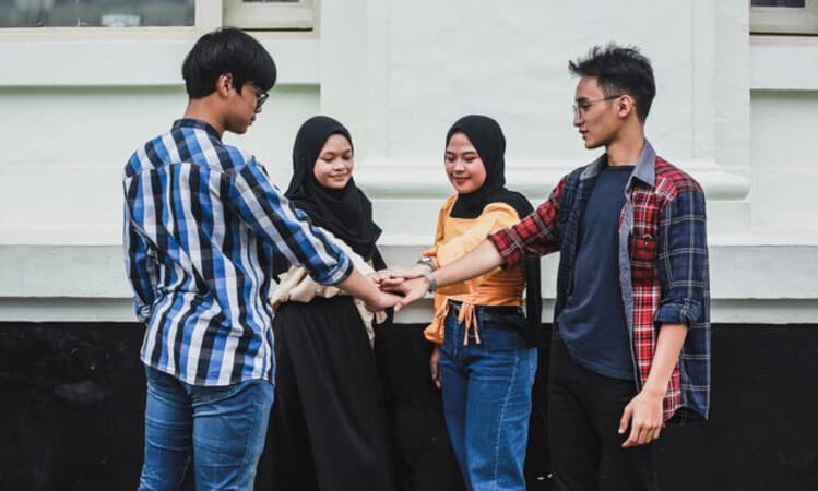 Mengenal Hari Toleransi Sedunia yang Jatuh pada Tanggal 16 November, Bertujuan untuk Saling Menghormati Sesama Manusia - Image