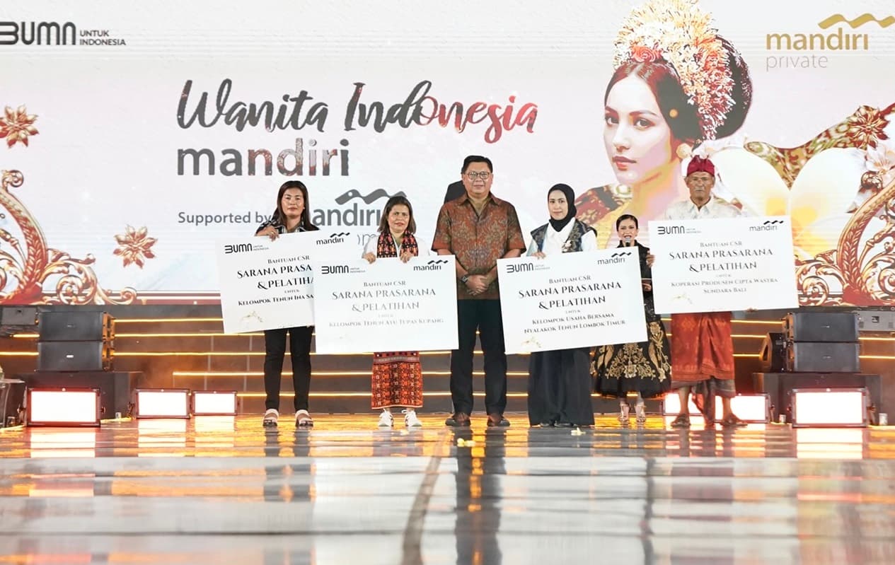 Dukung Industri Kreatif, Bank Mandiri Dorong Tenun Tradisional Bali, Lombok, dan Kupang Menembus Pasar Global - Image