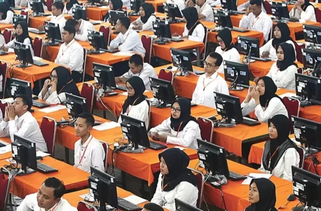 Pendaftaran PPPK Tahap II Diperpanjang hingga 15 Januari, Pemerintah Minta Honorer Segera Daftar dan Ikuti Seleksi - Image