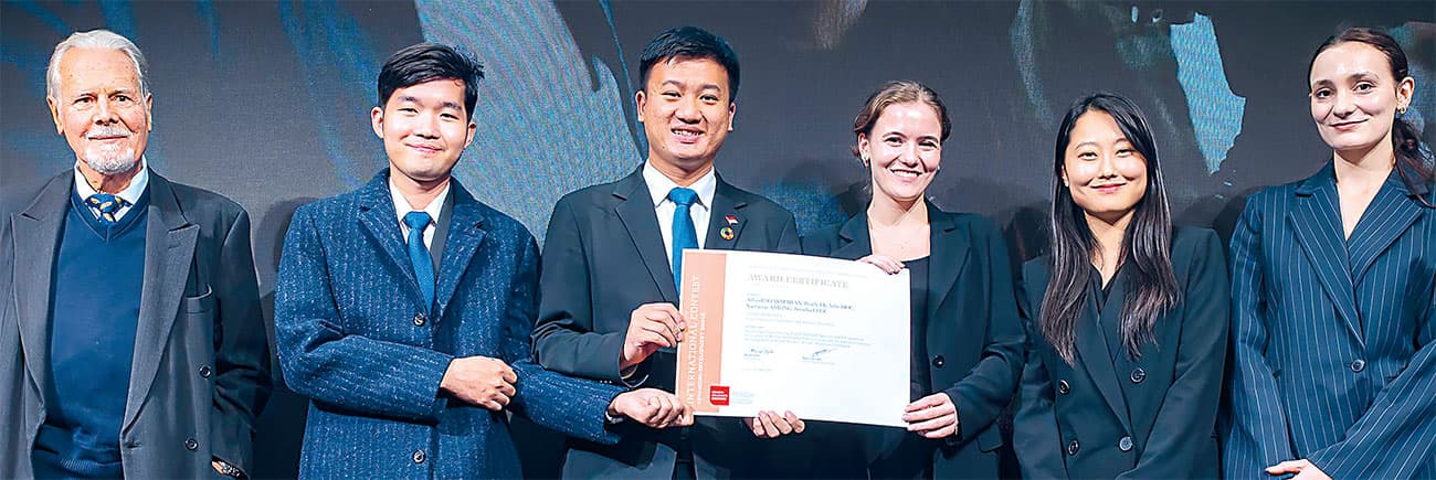 Belajar dari Pandemi, Lima Mahasiswa Internasional Kembangkan Kurikulum E-Commerce - Image