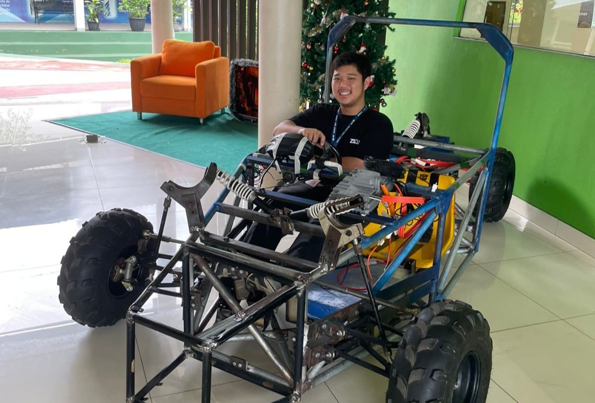 Mahasiswa Binus ASO Serpong Ciptakan Prototipe Mobil Listrik Kapasitas Dua Orang - Image