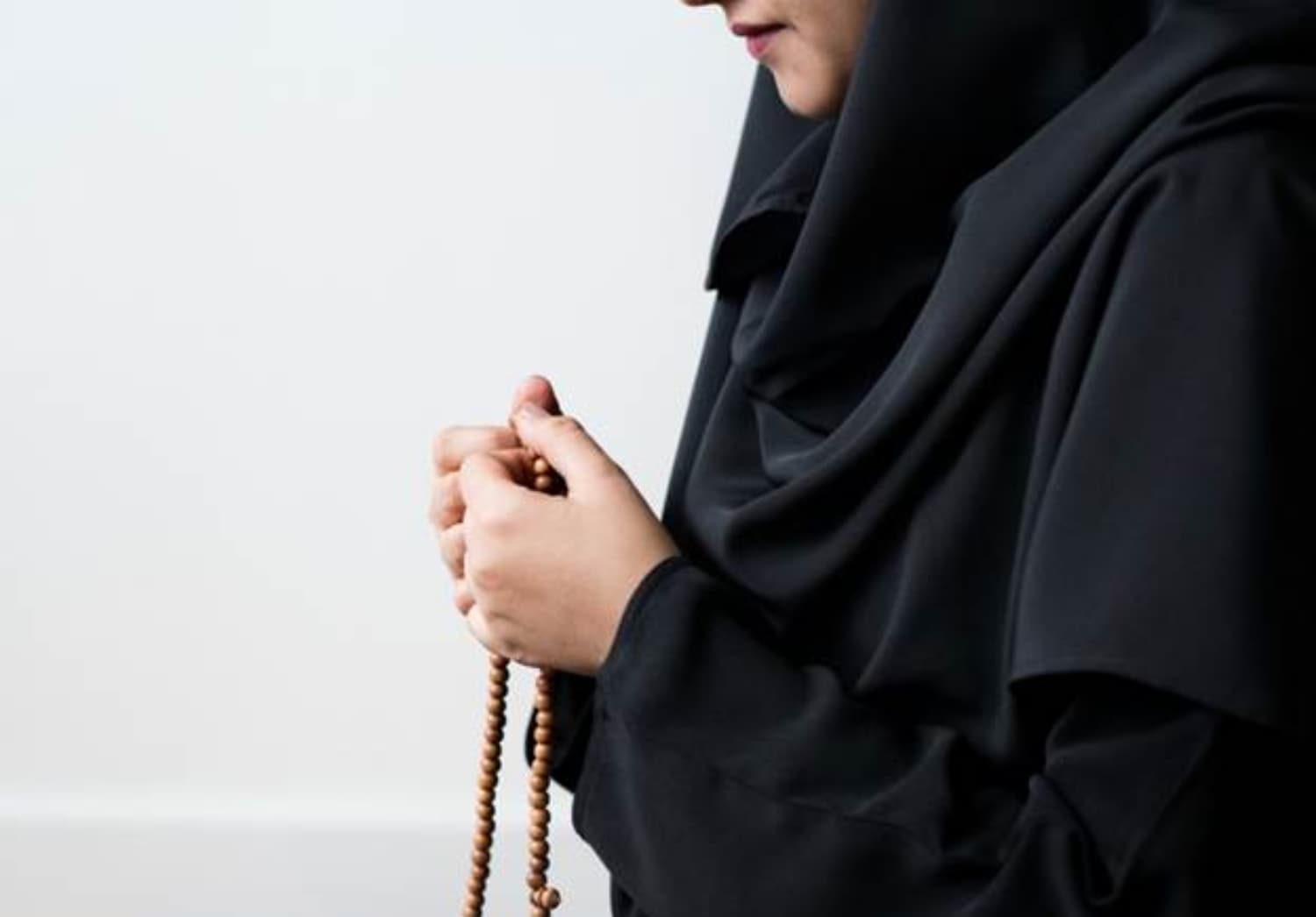 Tingkatkan Ibadahmu di Bulan Rajab, Berikut 3 Amalan yang Jangan Dilewatkan saat Bulan Rajab - Image