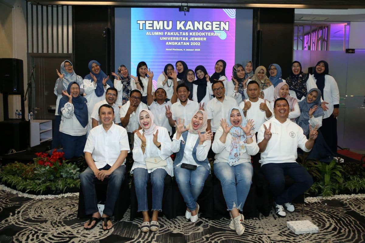 Reuni Alumni FKJ 2002, Temu Kangen para Dokter di Tengah Kesibukan - Image