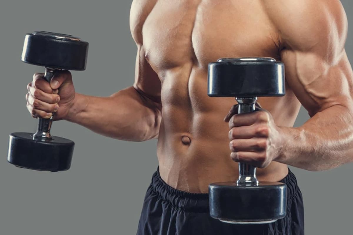 Panduan Praktis Latihan di Rumah dengan Dumbbell: Teknik dan Tips Efektif - Image