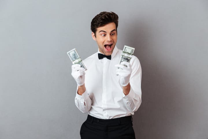 Jatuh Bangun Menggendong Rezeki: 10 Weton ‘Gajah Mungkur’ yang Hidupnya Segera Berlimpah Harta Berkat Tak Kenal Menyerah - Image