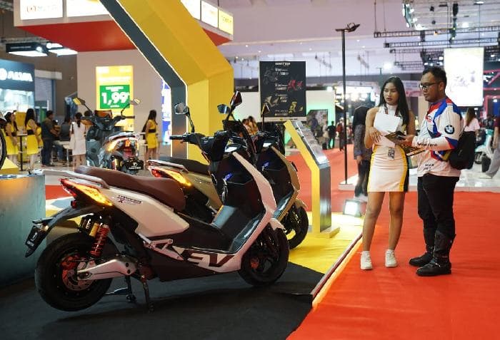 Penjualan Motor Listrik Lesu Sejak Awal 2025, Butuh Cawe-cawe Pemerintah - Image