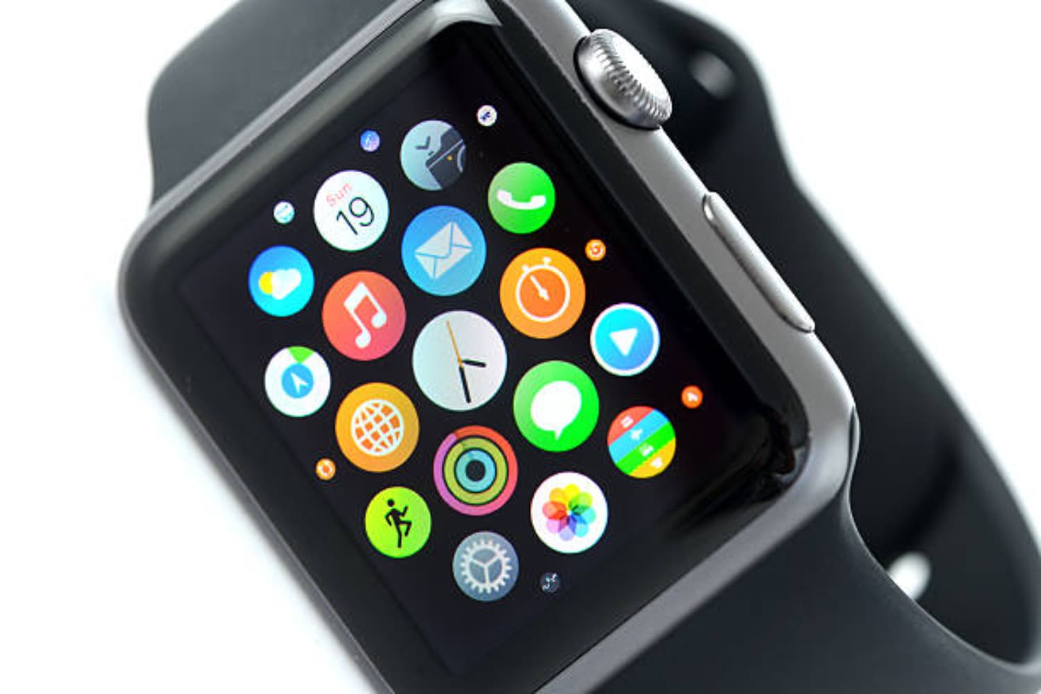 Gara-Gara Baterai Bermasalah, Apple Akan Ganti Rugi USD 20 Juta ke Pemilik Apple Watch  - Image