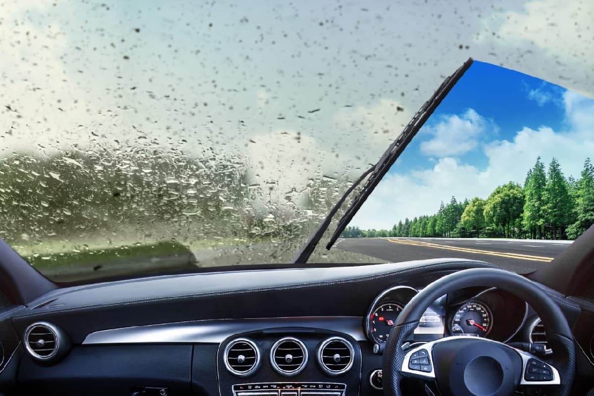 Produk Baru Turtle Wax dan Autocard PT  Laris Chandra Raih Respons Positif Pecinta Otomotif   di IIMS 2025 - Image