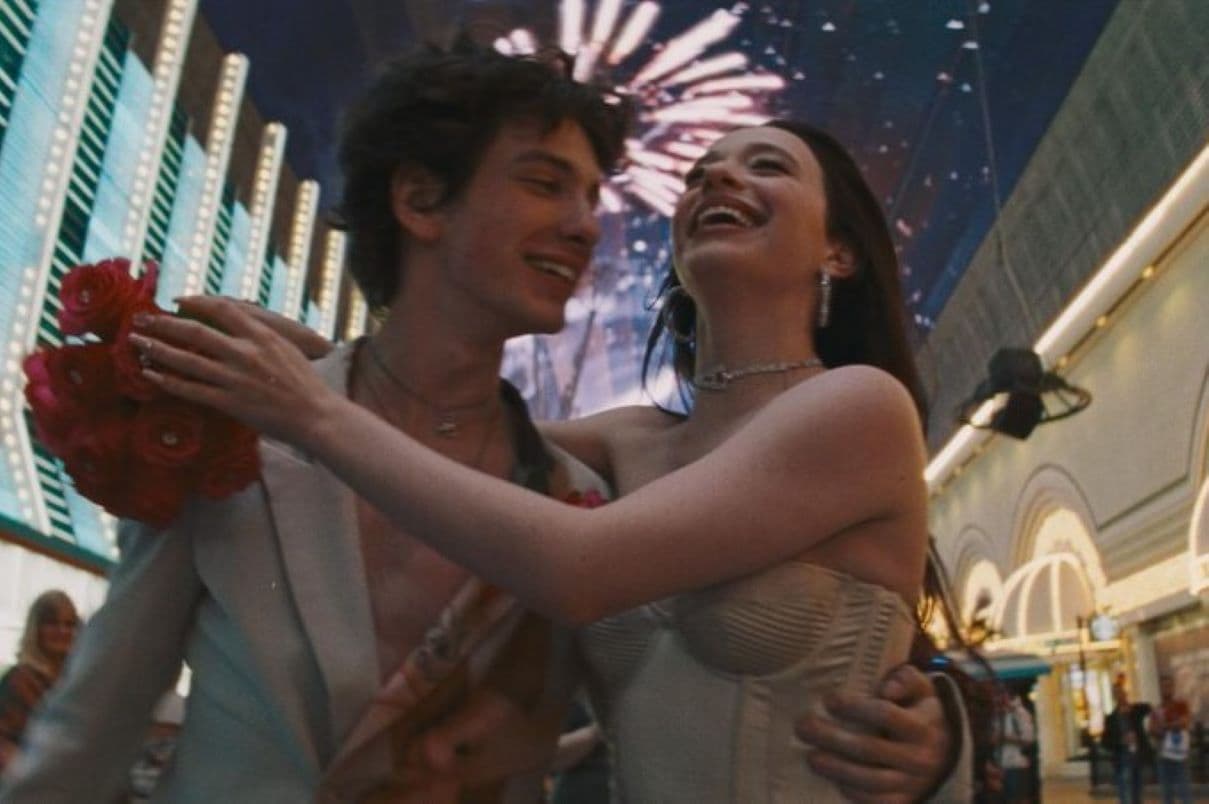 Anora Borong 5 Oscars 2025, Kisah tentang Perempuan Pekerja Malam Menikahi Anak Oligarki Rusia - Image