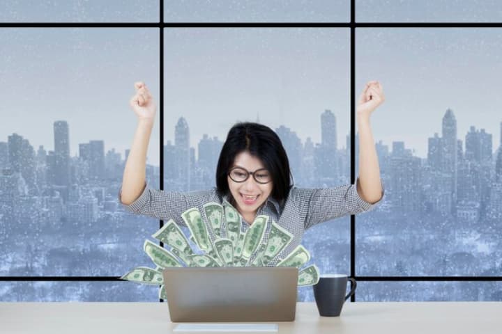 10 Weton Segera Berjumpa dengan Hidup Layak, Bergelimang Harta, dan Hidup Bahagia Sepanjang Masa Menurut Primbon Jawa - Image