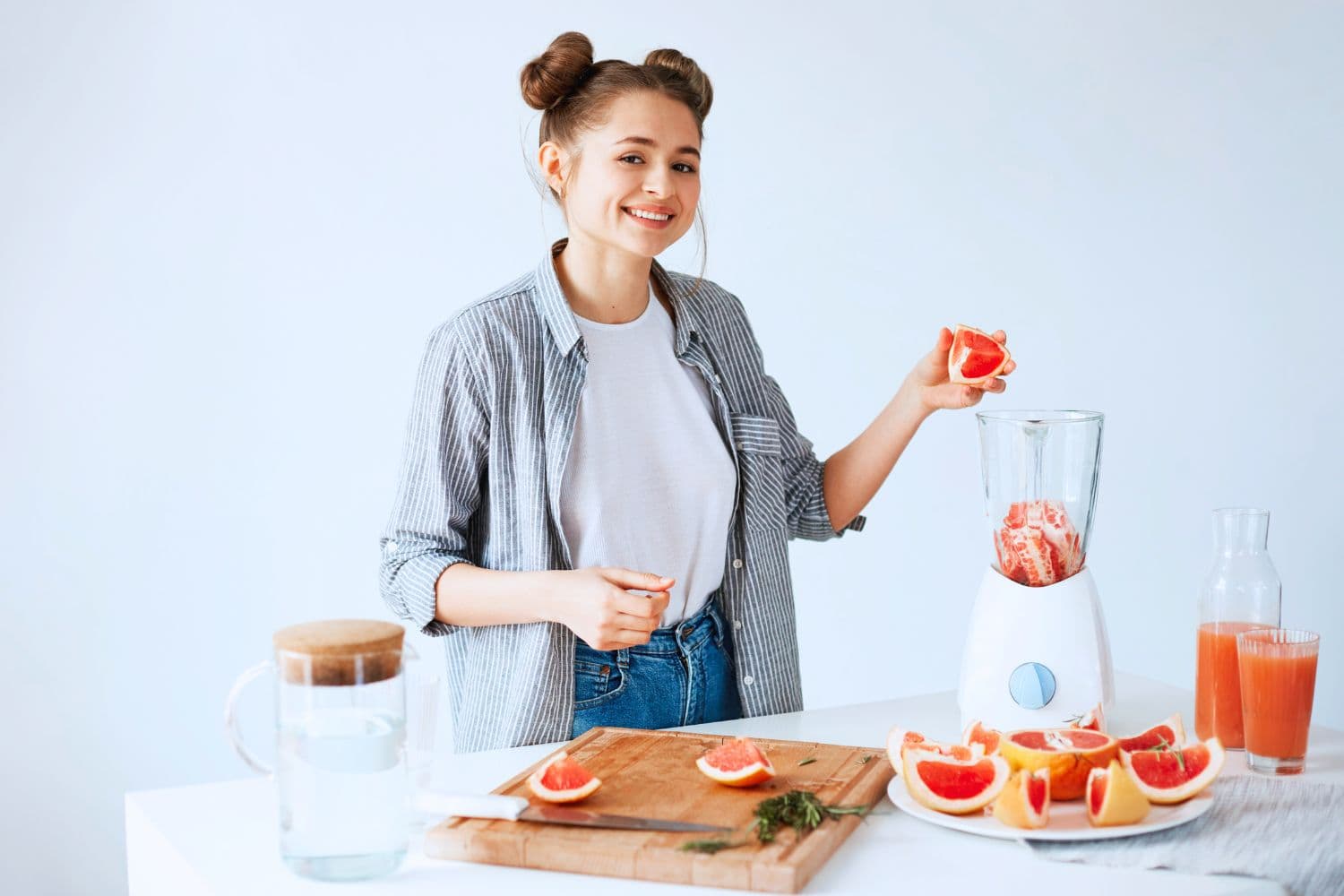 Hindari 7 Jenis Makanan Ini agar Blender Tidak Cepat Rusak dan Tetap Awet dalam Pemakaian Jangka Panjang - Image
