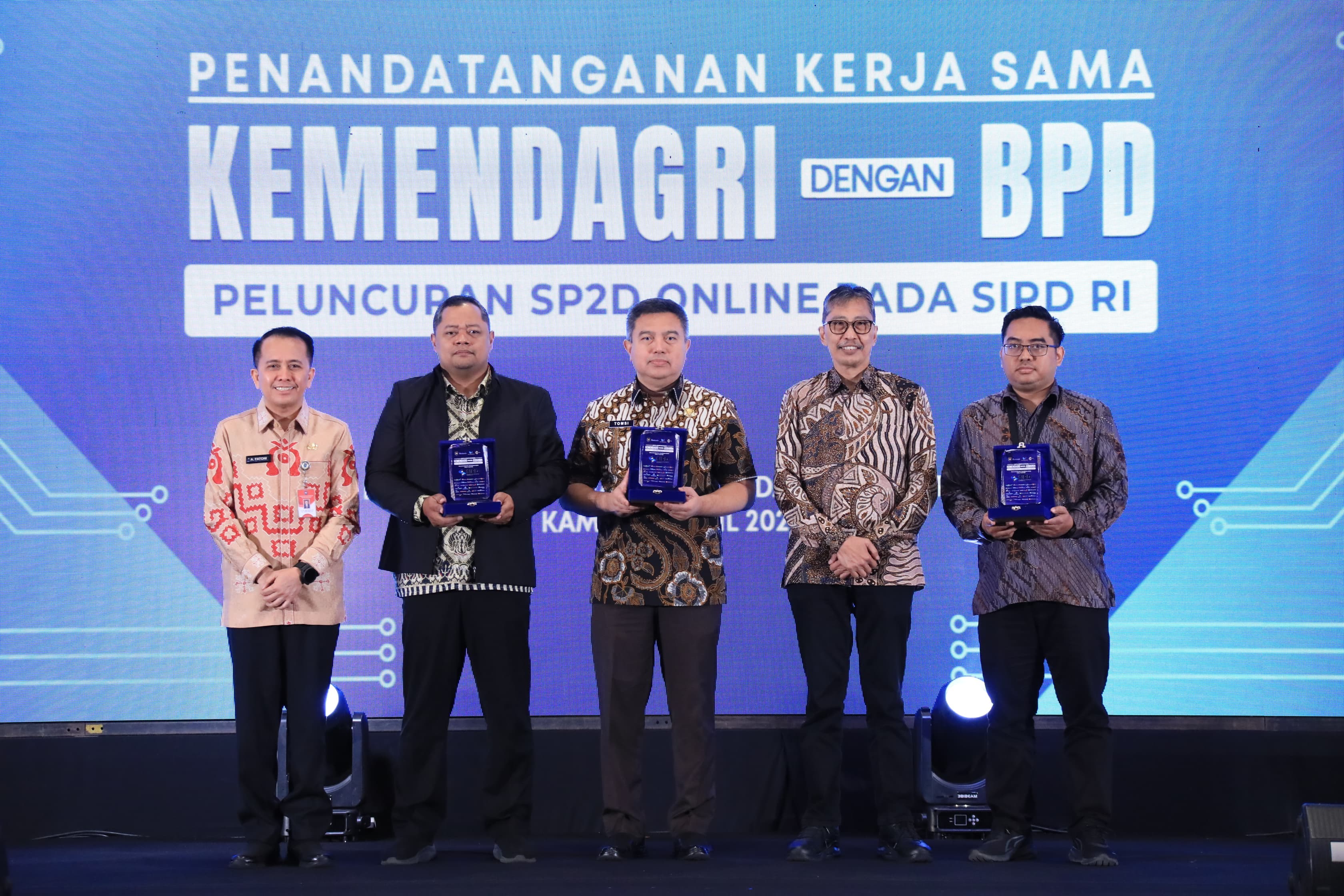 Cegah Korupsi, Kemendagri dan Asbanda Bikin SP2D Versi Online - Image