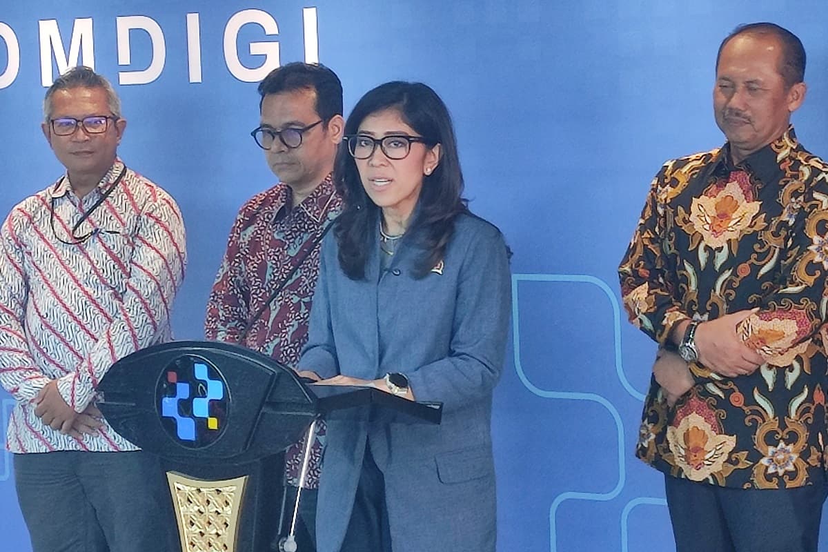 Komdigi Kebut Konektivitas Nasional, 2.500 Desa Ditargetkan Tersambung Internet pada 2026 - Image