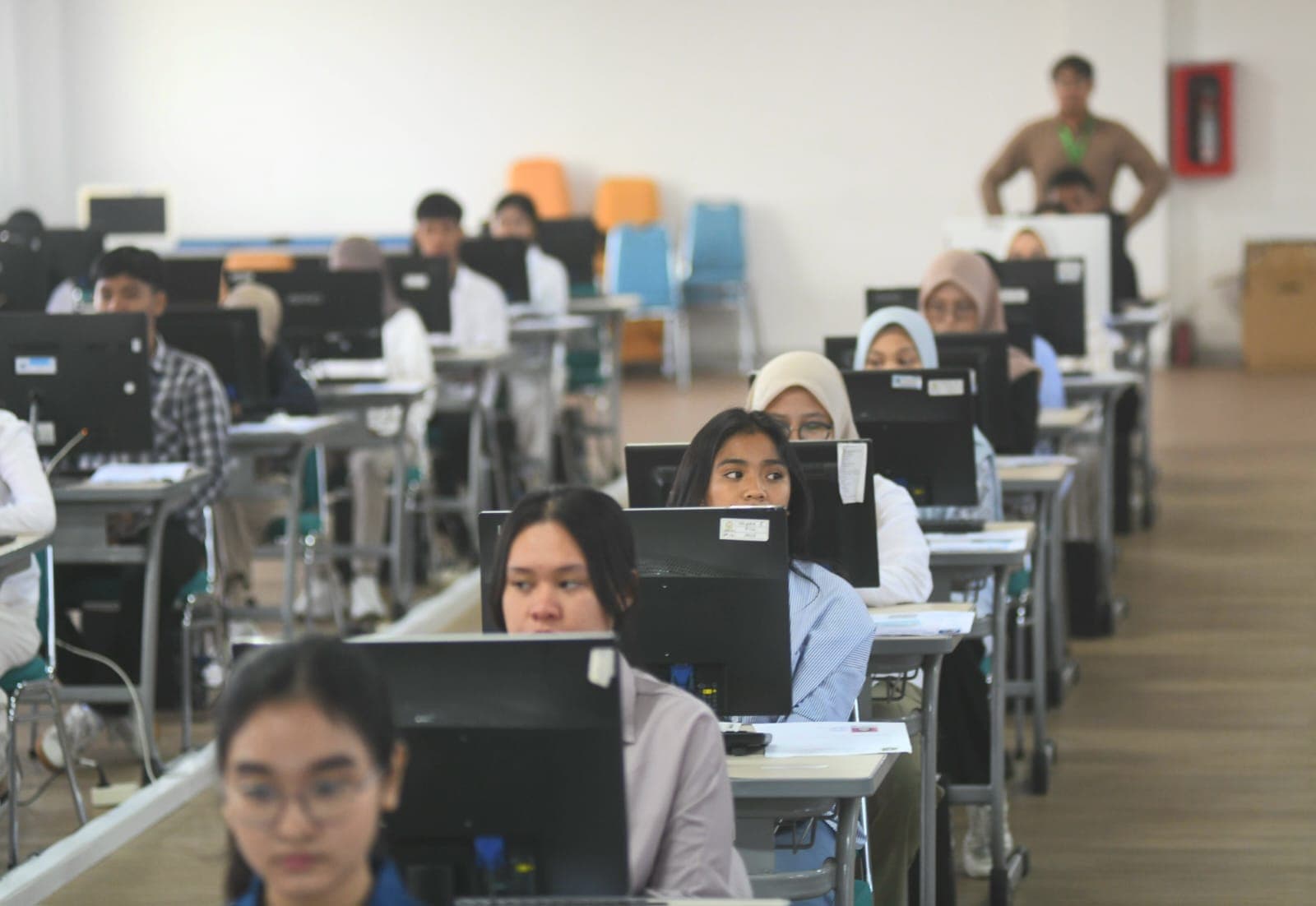 Konsekuensi Lolos SNBP tapi Tak Lanjut Pendaftaran: Sekolah Kena Blacklist, Tak Bisa Ikut SNBT dan Ujian Mandiri - Image