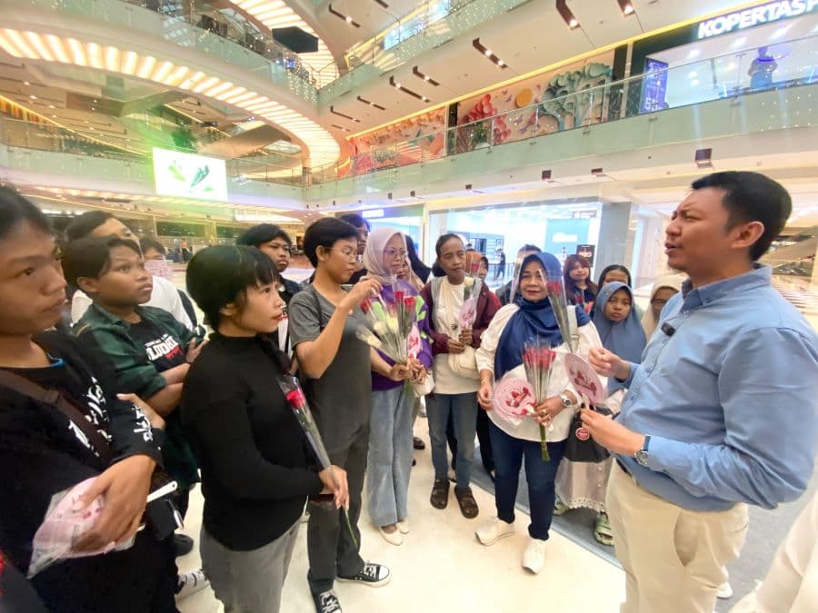 Peringati Hari Thalassemia Sedunia, RS Unair Ajak Puluhan Pasien Rayakan Kebersamaan di Grand City - Image