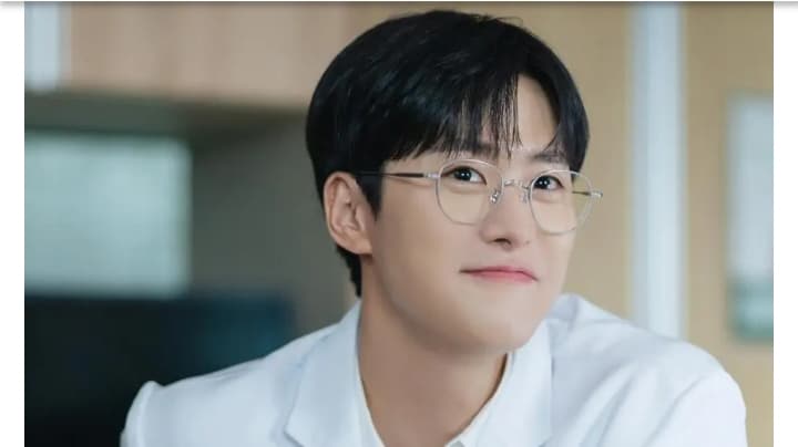 Gong Myoung Alami Gangguan Pendengaran Mendadak, Syuting Drama Secret Audit Sementara Dihentikan - Image