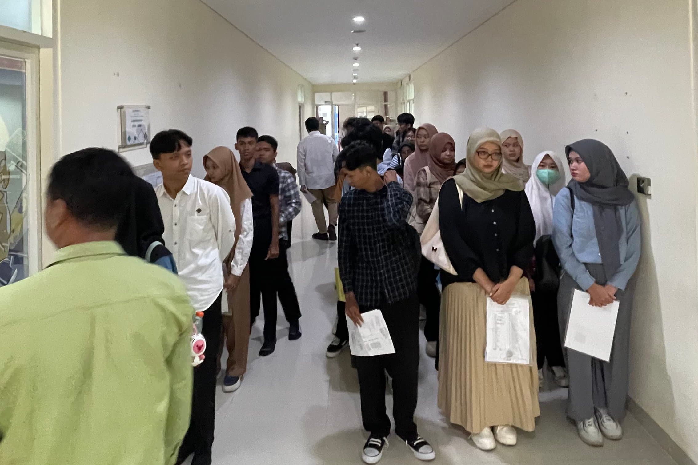 7 Tanda Kamu Wajib Ubah Strategi UTBK Sekarang Juga, Jangan Sampai Terlambat Sadar!  - Image