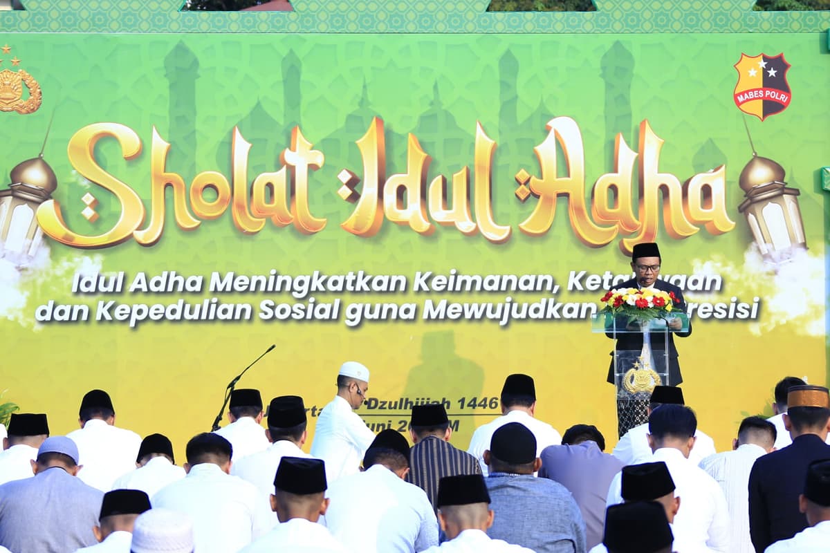 Salat Idul Adha di Mabes Polri, Personel Diingatkan tentang Makna Pengorbanan dan Integritas - Image