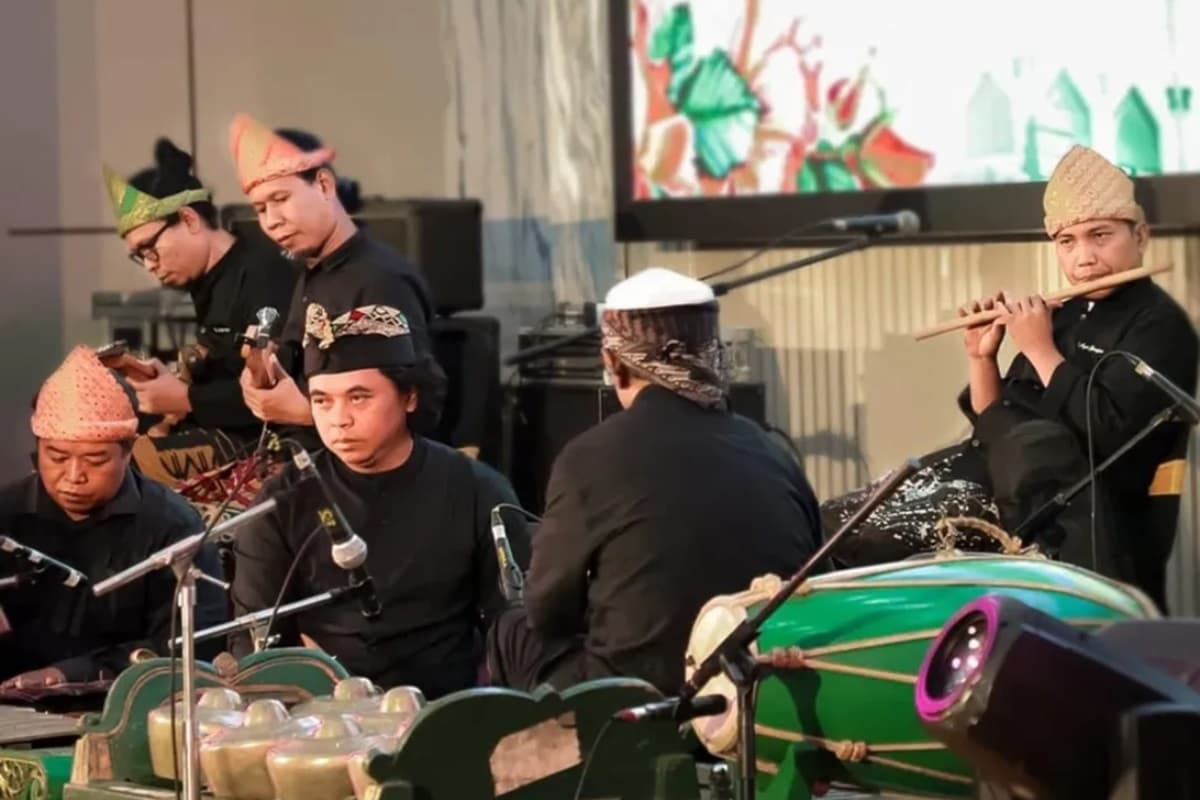 Sambut Tahun Baru Muharram, Kemenag Bagi-bagi Uang Rp 15 Juta untuk Masjid, Rp 10 Juta untuk Mushola - Image