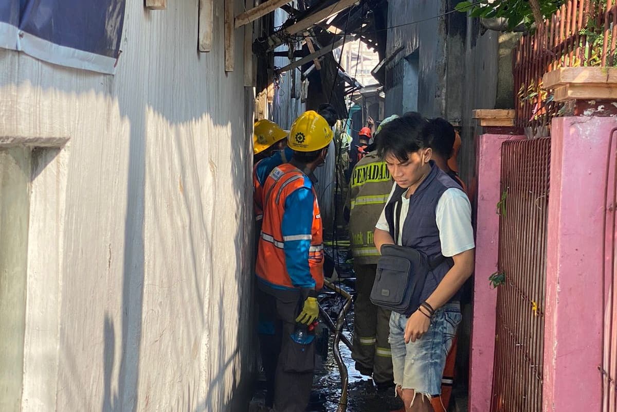 Lokasi Kebakaran Tebet yang Renggut Nyawa Empat Anak-anak, Permukiman Padat Penduduk dan Bangunan Semi Permanen - Image