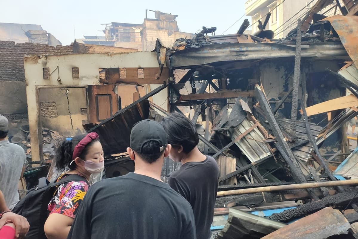 Kebakaran Hebat Ludeskan 86 Rumah di Tambora, Kerugian Ditaksir Capai Rp 10 Miliar - Image