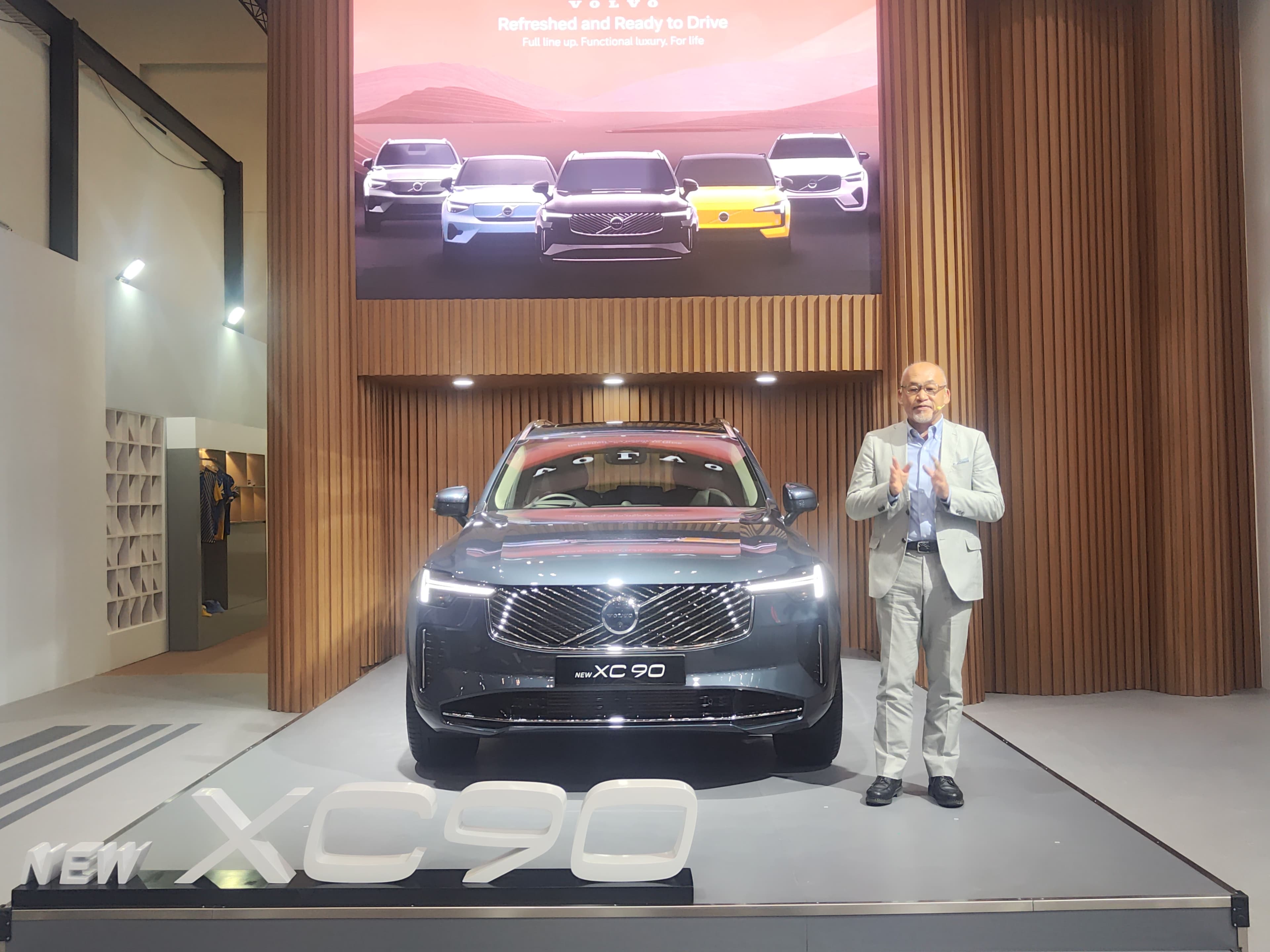 Volvo Bawa Lima Model Mobil Elektrifikasi ke GIIAS 2025, Tunjuk Marc Klok Jadi Brand Ambassador - Image