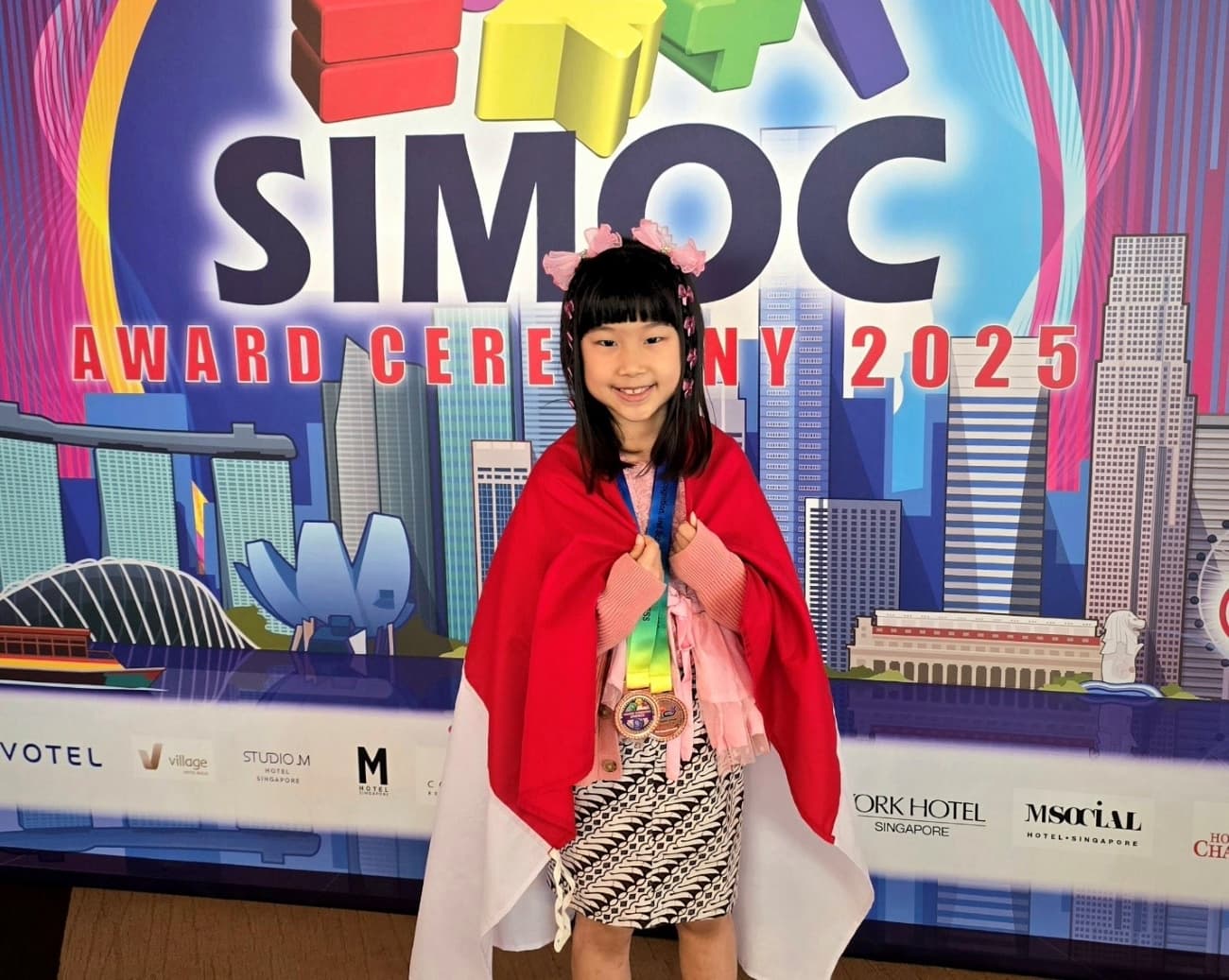 Kakak dan Adik dari Surabaya, Maggie dan Jeremie The Raih Prestasi di Olimpiade Matematika Tingkat Dunia - Image