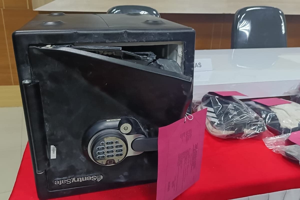 2 WN Tiongkok Bobol Rumah Mewah di Tangerang dan Gondol Rp 4,5 Miliar, 1 Buron Kabur ke Negaranya - Image