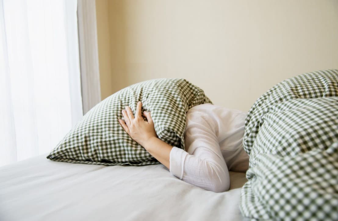 Kurang Tidur Bikin Emosi Tidak Stabil: Begadang Bisa Picu Stres, Mudah Marah, dan Risiko Depresi Sehari-hari - Image