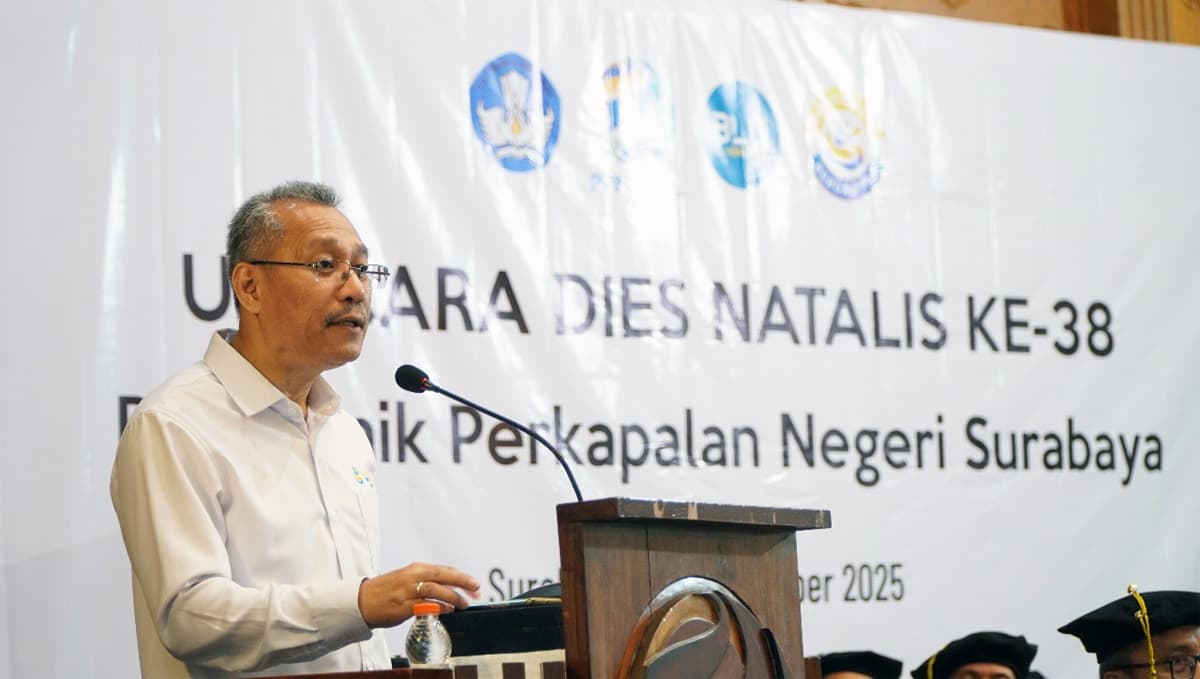 Sesjen Kemdiktisaintek Sampaikan Orasi Ilmiah tentang Kolaborasi Inovatif untuk Maritim Indonesia Berdampak di Dies Natalis PPNS - Image