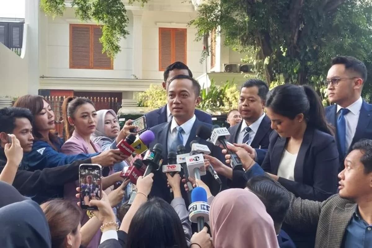 Kartu Liputan Wartawan CNN Indonesia Dicabut usai Tanyakan soal MBG ke Presiden, Mensesneg: Kita Cari Jalan Keluar Terbaik - Image