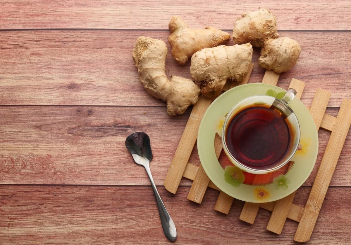 9 Obat Maag Alami yang Aman Dikonsumsi, Salah Satunya Air Jahe - Image