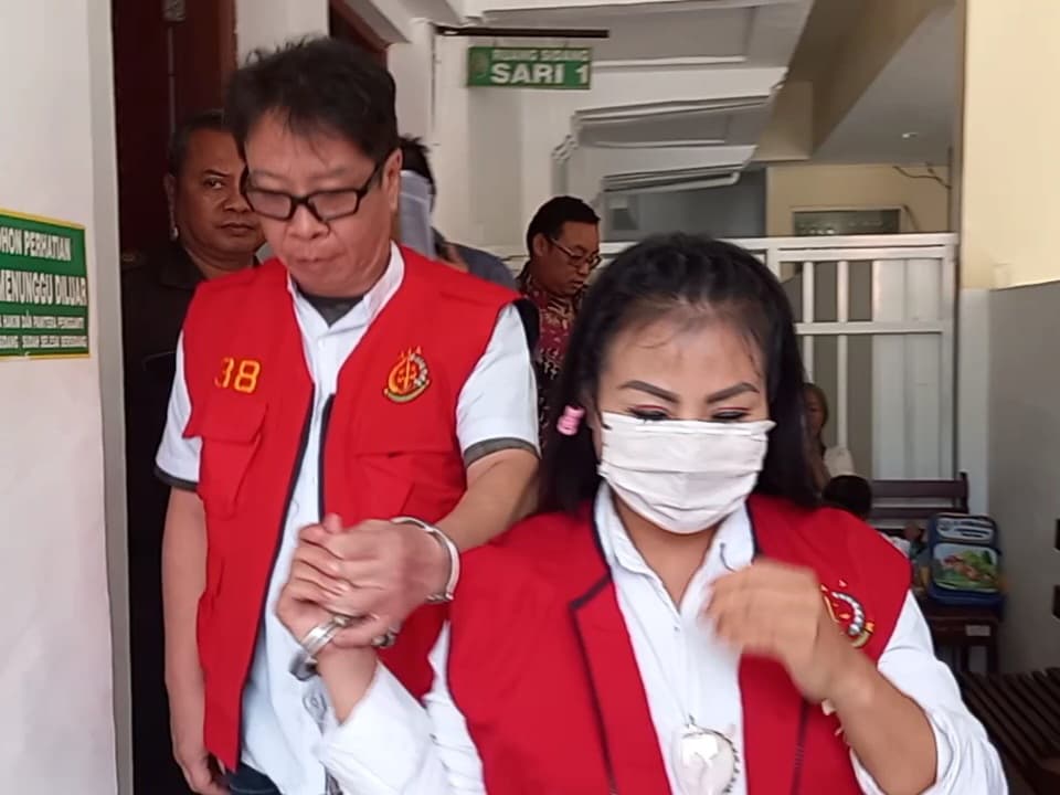Divonis 6 Bulan Penjara, Jan Hwa Diana dan Suami Pertimbangkan Ajukan Banding - Image