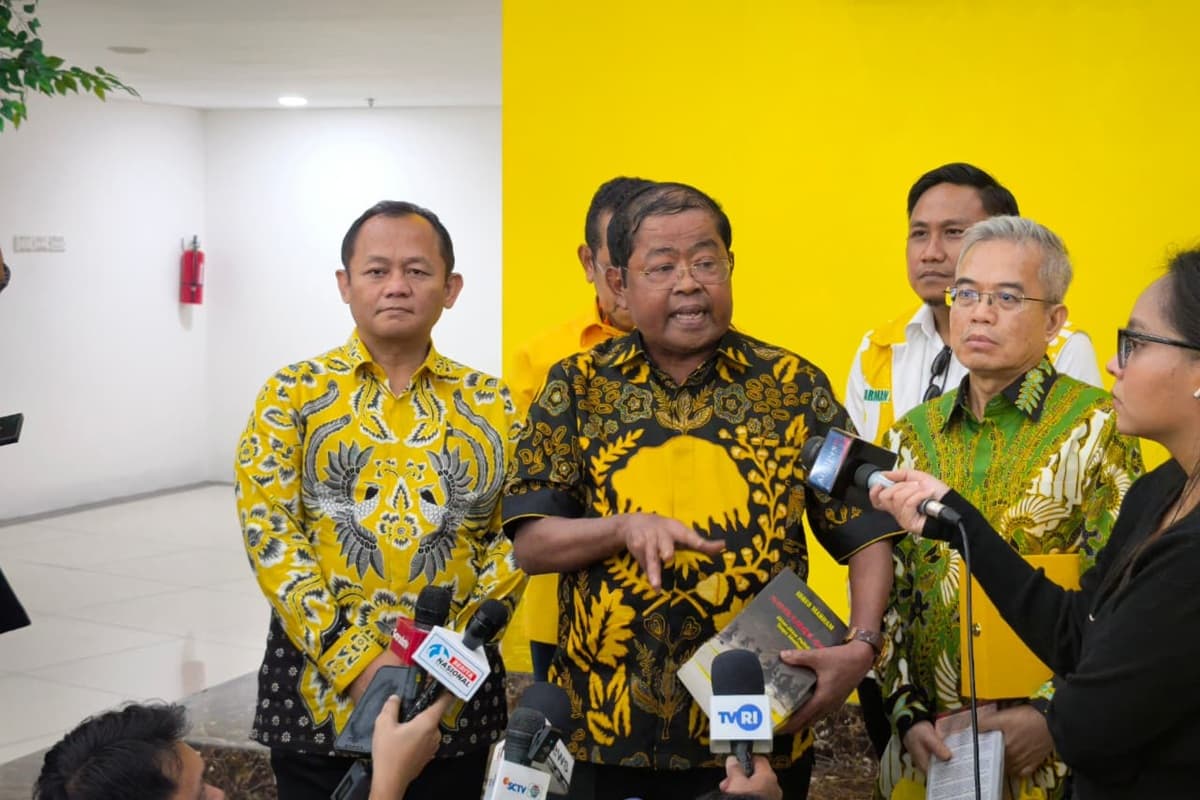 Golkar Sepakat Minta Agrinas Tunda Impor 105 Ribu Pikap dari India, Idrus Marham Ingatkan soal Industri Dalam Negeri - Image